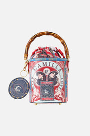 Camilla Drawstring bucket bag with keyring High class hookah