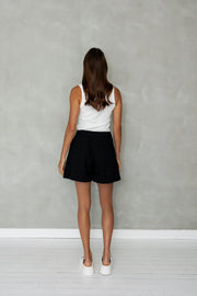 Runaway Short (black)