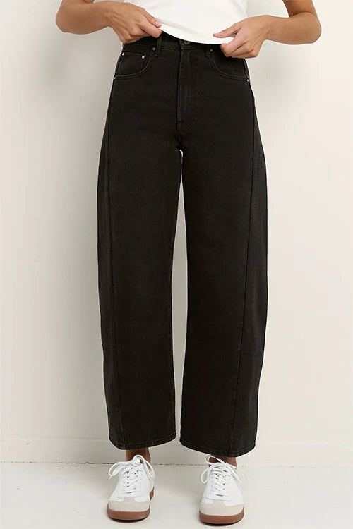 Varsity Black Wash Forward Seam Barrel Jeans