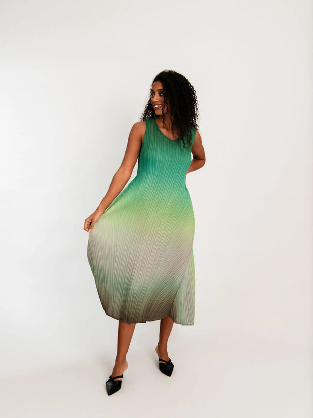Alquema Long Estrella Dress Green to Tambourine