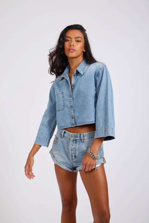 One Teaspoon Gracie Cropped Denim Shirt Misty Blue