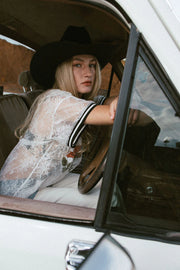 Far Mer Lace Raglan Blood & Bone